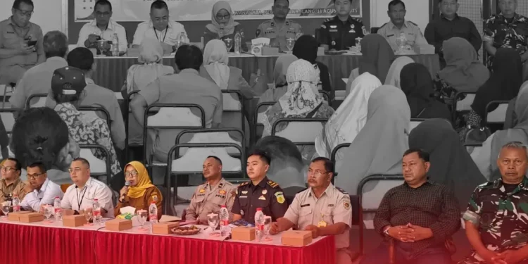 Penyuluhan Hukum Terpadu dalam Rangka TMMD Sengkuyung Tahap III Tahun 2025 di Desa Wanarata