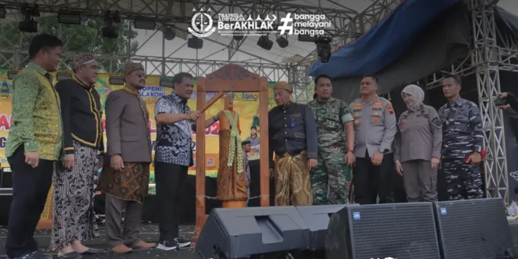 Kajari Hadiri Festival Mangga Kabupaten Pemalang Tahun 2025