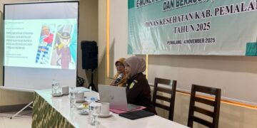 Kajari sebagai narasumber pada Bimbingan Teknis E-Monev Limbah Medis Bahan Berbahaya dan Beracun (B3)