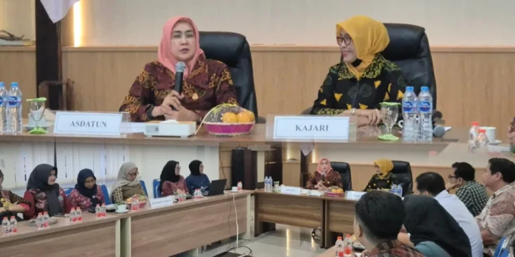 Monitoring, Evaluasi dan Supervisi Bidang Perdata dan Tata Usaha Negara oleh Asisten Perdata dan Tata Usaha Negara (Asdatun) Kejaksaan Tinggi Jawa Tengah