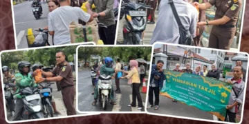 Kejaksaan Negeri Pemalang bersama Ikatan Adhyaksa Dharmakarini (IAD) Daerah Pemalang Berbagi Takjil Bulan Ramadhan 2 – 6 Maret 2026