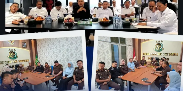 Pengarahan Jaksa Agung Muda Intelijen secara daring melalui Zoom Meeting