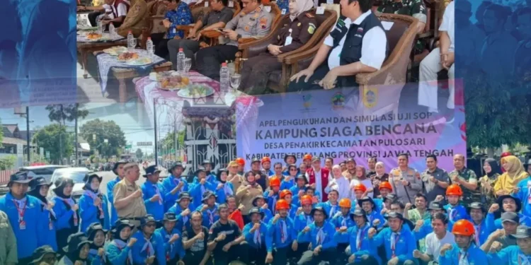 Apel Pengukuhan dan Simulasi Uji SOP Kampung Siaga Bencana (KSB) Desa Penakir, Kecamatan Pulosari, Kabupaten Pemalang