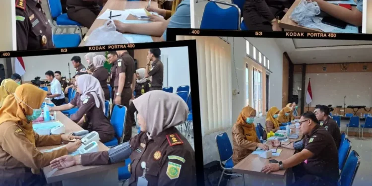 Pemeriksaan kesehatan bagi seluruh pegawai Kejaksaan Negeri Pemalang