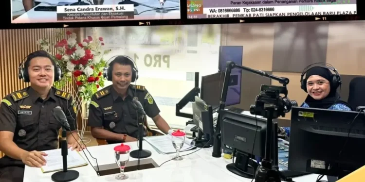 Jaksa Menyapa dengan tema “Peran Kejaksaan dalam Penanganan Perkara Rokok Ilegal”