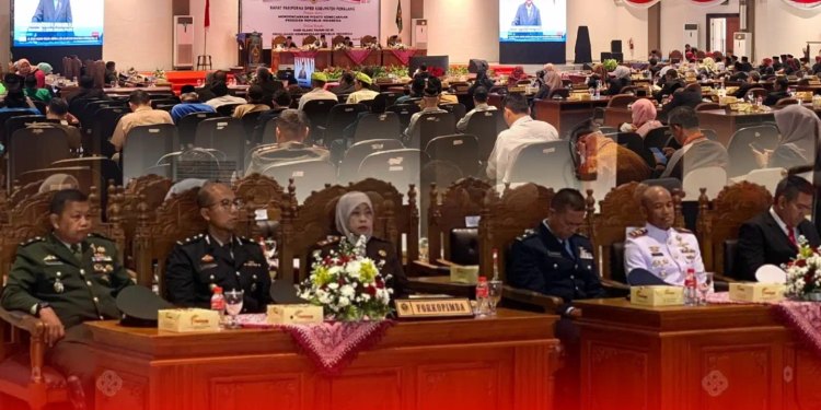Rapat Paripurna DPRD Kabupaten Pemalang dengan agenda Mendengarkan Pidato Kenegaraan Presiden Republik Indonesia dalam rangka memperingati Hari Ulang Tahun Ke-81 Proklamasi Kemerdekaan Republik Indonesia