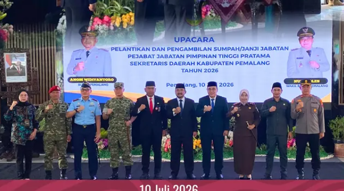 Upacara Pelantikan dan Pengambilan Sumpah/Janji Jabatan Pejabat Jabatan Pimpinan Tinggi Pratama Sekretaris Daerah Kabupaten Pemalang Tahun 2026