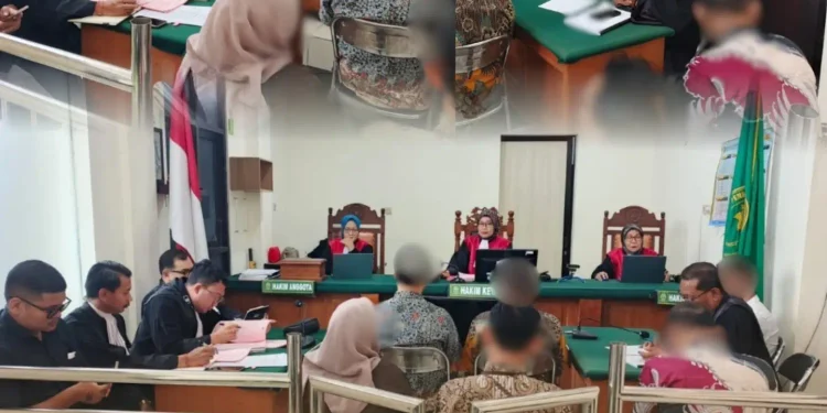 Pelaksanaan Sidang Tindak Pidana Korupsi dengan Agenda Pemeriksaan Saksi